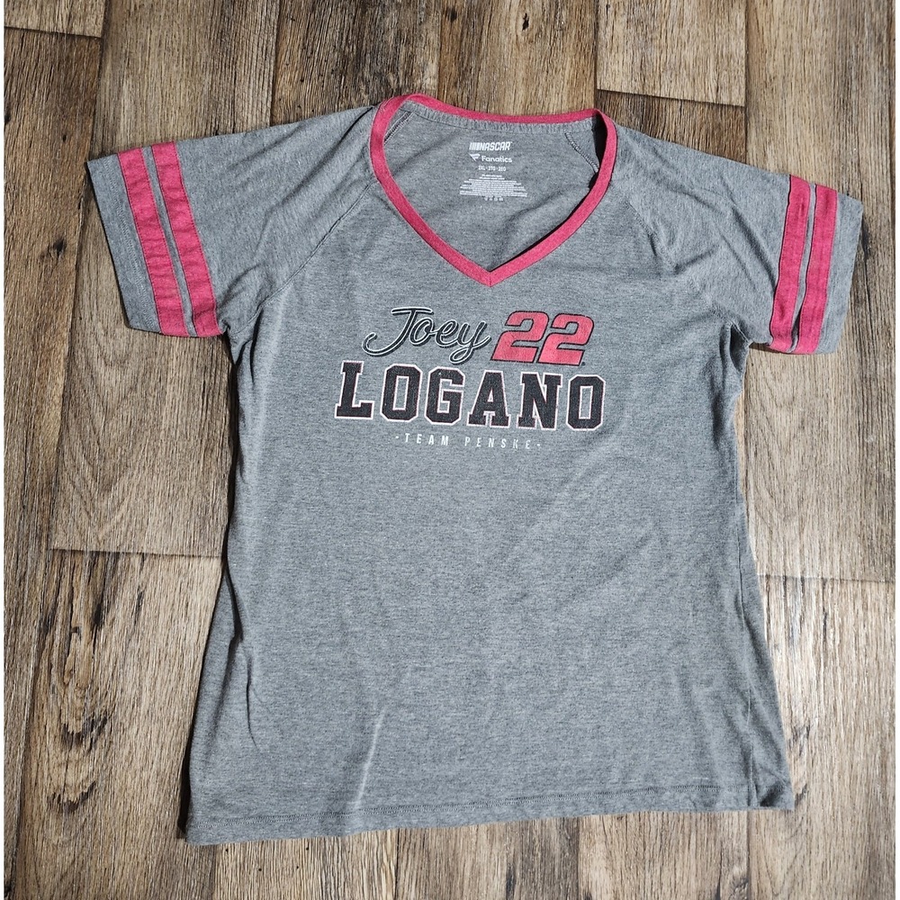 NASCAR Joey Logano #22 Women's Size 2XL Team Penske Champion T-Shirt